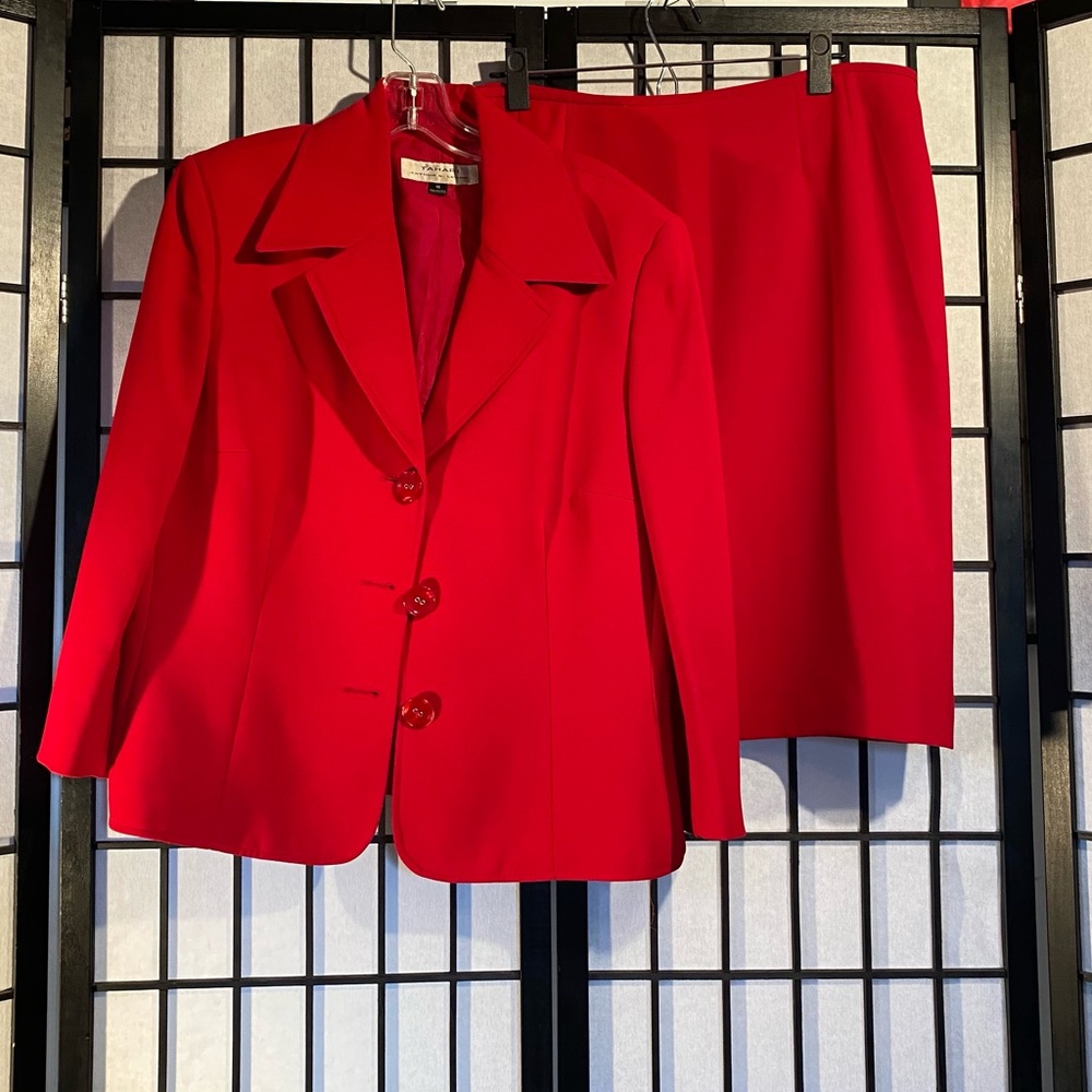 Tahari Suit